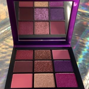 HUDA BEAUTY Makeup - HUDA BEAUTY AMETHYST OBSESSIONS NEW IN BOX HUDA BEAUTY Makeup - HUDA BEAUTY AMETHYST OBSESSIONS NEW IN BOX